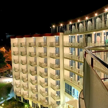 Отель Aqua Azur