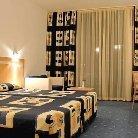 Aqua Azur Святые Константин и Елена