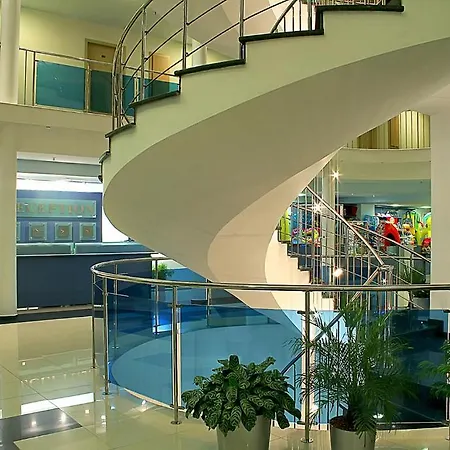 Aqua Azur Хотел